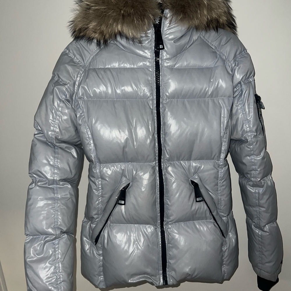 Silver Puffer SAM. Jacket with Fur Trim